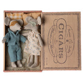*Maileg Mom & Dad Mice in Cigar Box