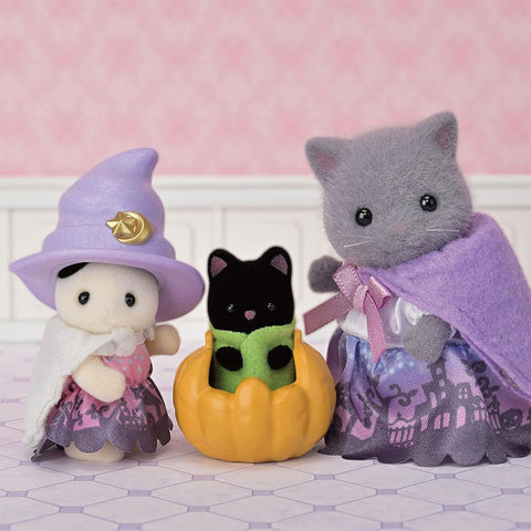 *Calico Critters Halloween Surprise Party Playset