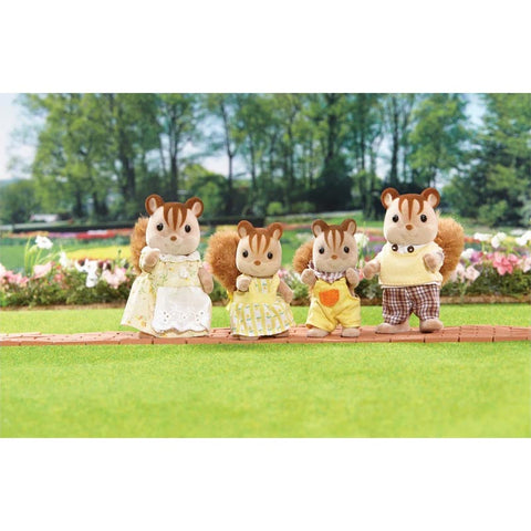 *Calico Critters Hazelnut Squirrel Family