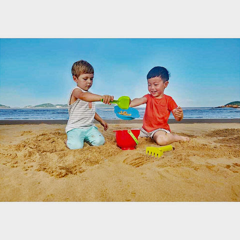 *Hape Beach Basics