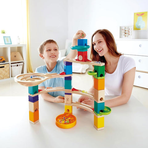 *Hape Cliffhanger Quadrilla