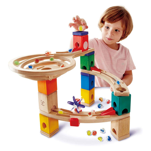 *Hape Cliffhanger Quadrilla