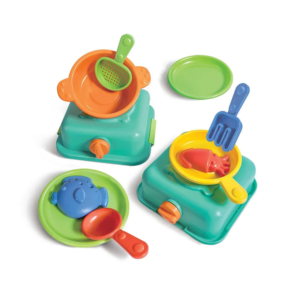 *Hape Sandy Chef Beach Cooking Play Set