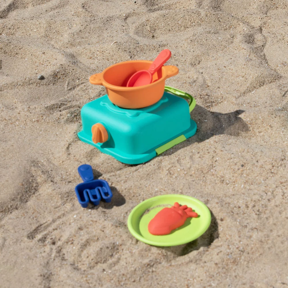 *Hape Sandy Chef Beach Cooking Play Set