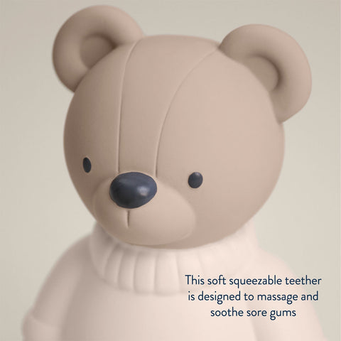 *Itzy Ritzy Comfort Crew Natural Rubber Latex Teether - Bear