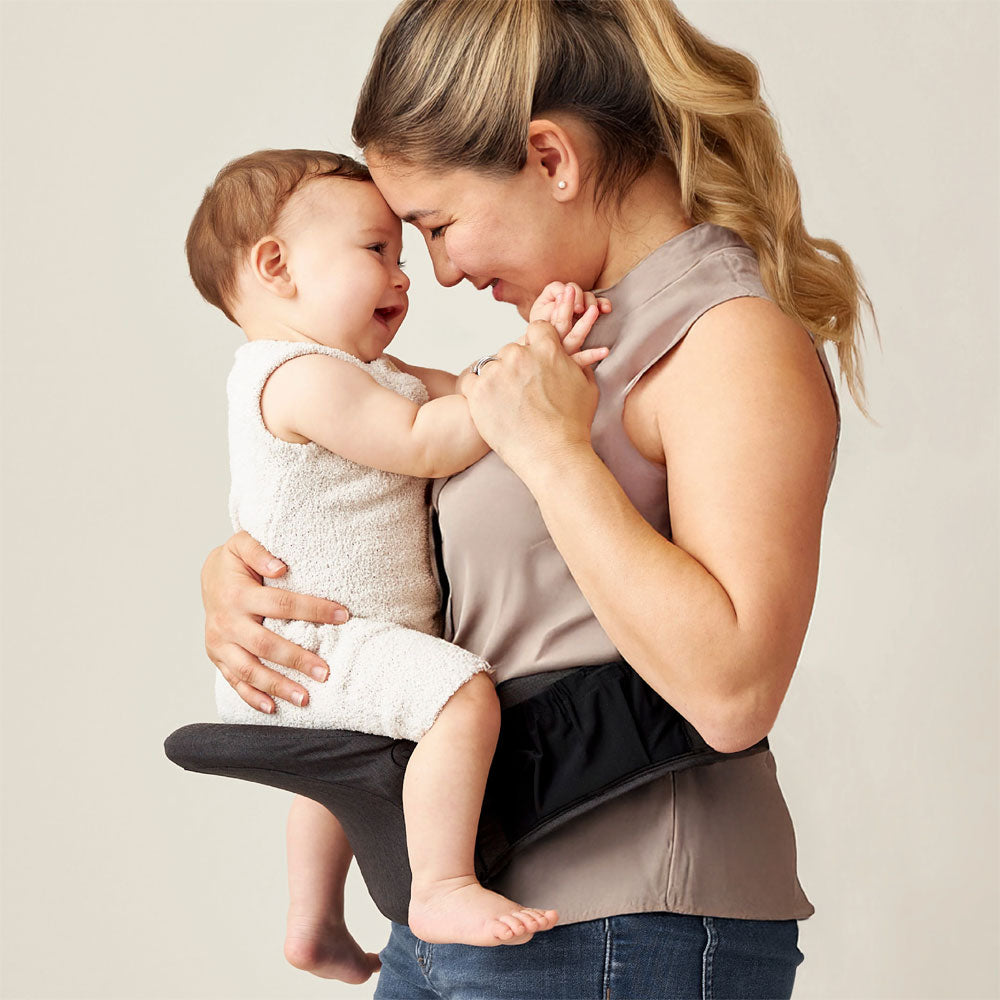 *Itzy Ritzy Hold & Fold Hip Seat Baby Carrier