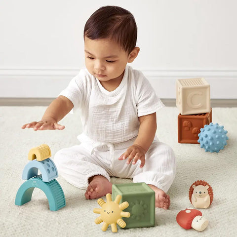 *Itzy Ritzy Itzy Blocks Sensory Blocks Set
