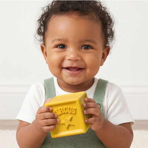 *Itzy Ritzy Itzy Blocks Sensory Blocks Set - Circus