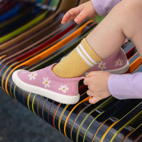 Jan + Jul Graphic Knit Shoes - Pink Daisy