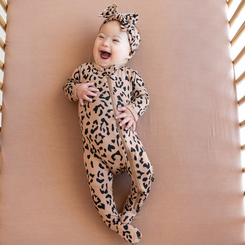 Kyte Baby Zippered Footie - Latte Leopard