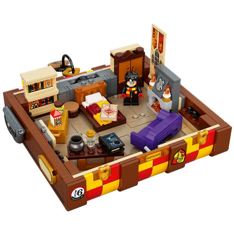 *LEGO Harry Potter Hogwarts Trunk