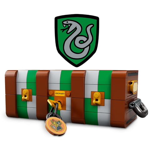 *LEGO Harry Potter Hogwarts Trunk