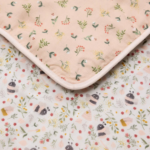 Loulou Lollipop Muslin Quilt Blanket - Bumble Bees
