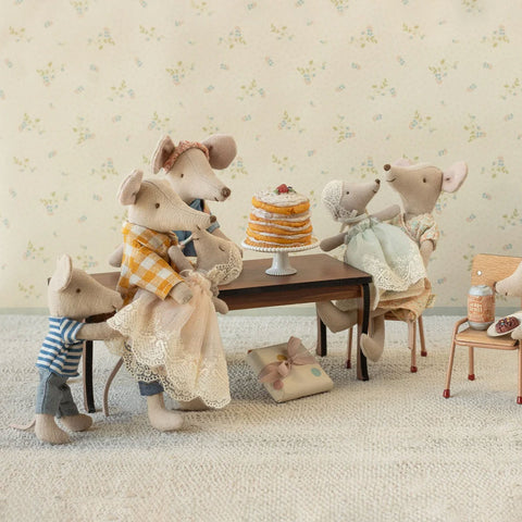 *Maileg Baby Mouse in Gown - Powder