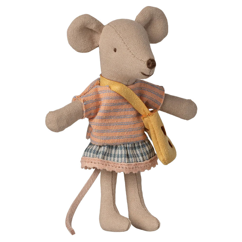 *Maileg Little Sister Mouse with Bag