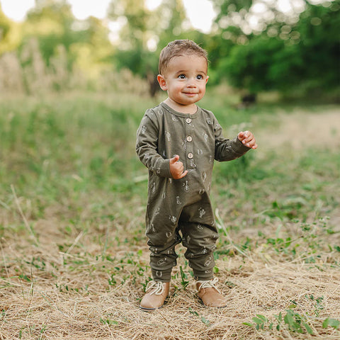 Mebie Baby Long Sleeve Button Romper - Nashville