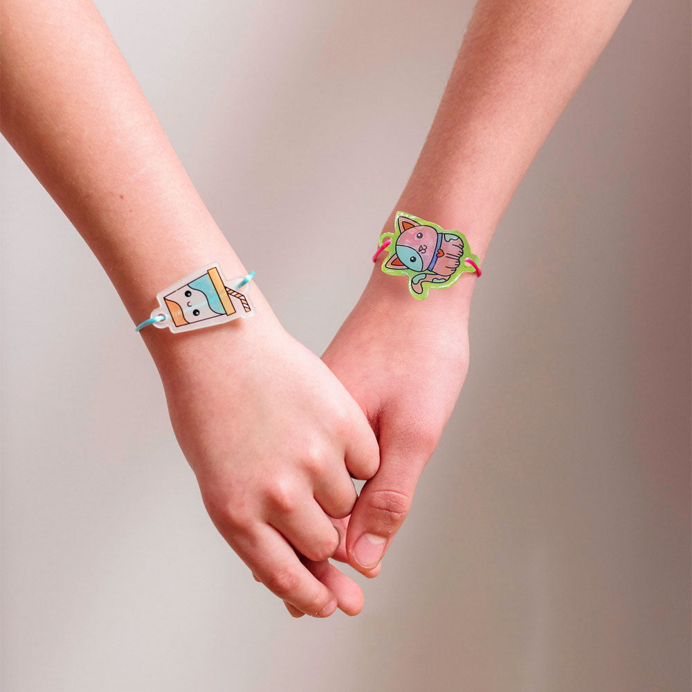 *Ooly Shrink-Its Deluxe DIY Shrink Art Kit