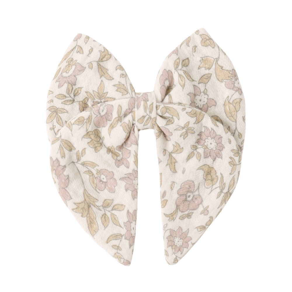 *Quincy Mae Bow - Dahlia