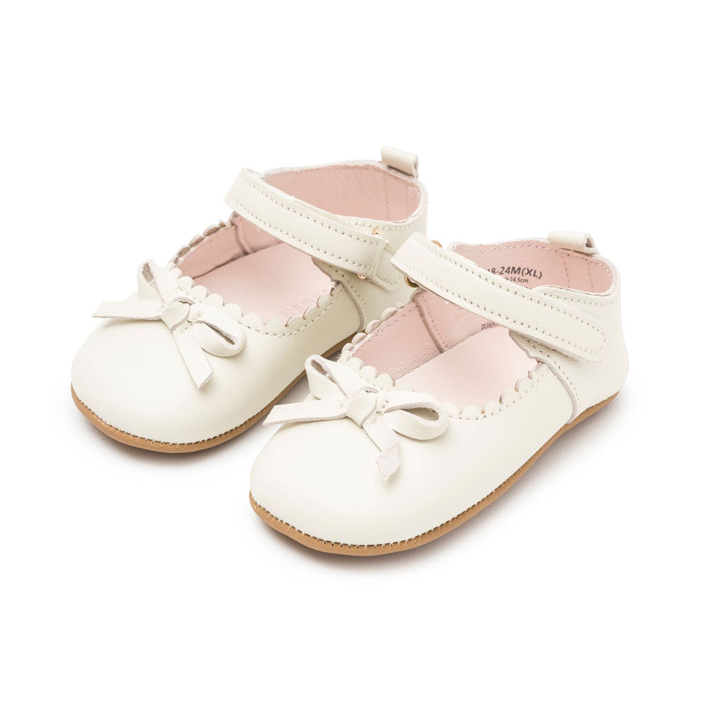 Sherick Fredermen Bowie Mary Jane with Bow - White