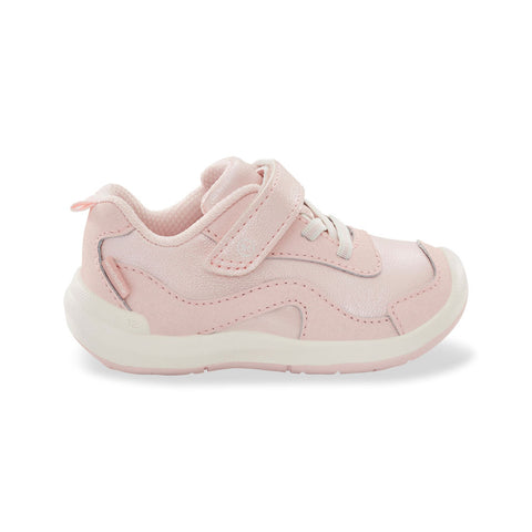 Stride Rite Winslow 2.0 Sneaker - Blush