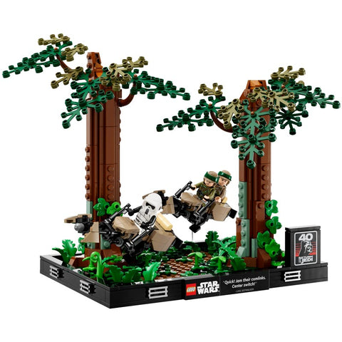 *LEGO Star Wars Endor Speeder Chase Diorama