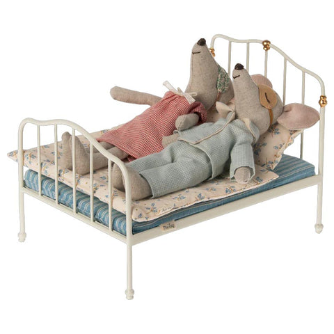 *Maileg Bed for Mouse Parents - Off White