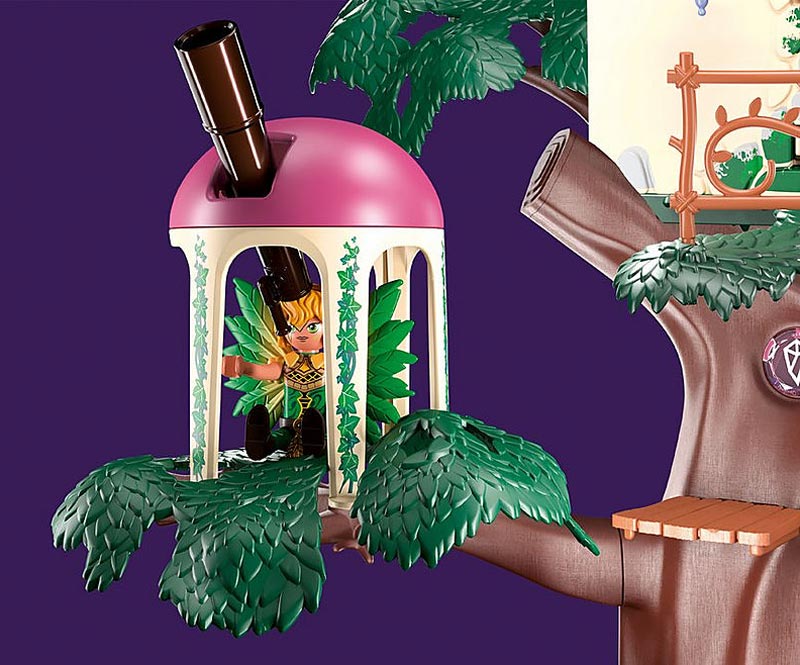 *Playmobil Ayuma Community Tree *water damage on box*